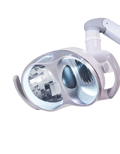 SILVERFOX 8000C-CRS0 Compact – Стоматологическая установка с нижней подачей, без гидроблока и с мягкой обивкой